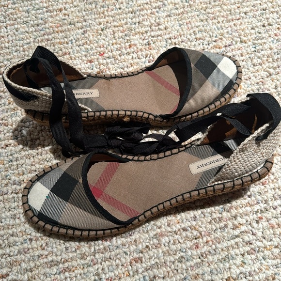 Burberry Wedge Espadrille Sandals Sz 8 - Picture 3 of 7